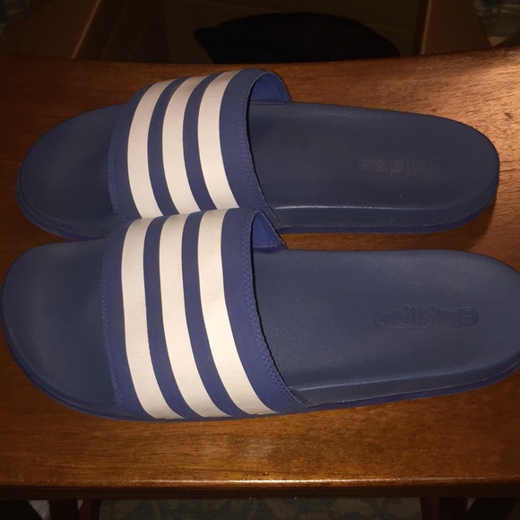 Adidas Sandals 10 - Picture 2 of 3